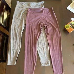 Lot: Lululemon Leggings (size 12)